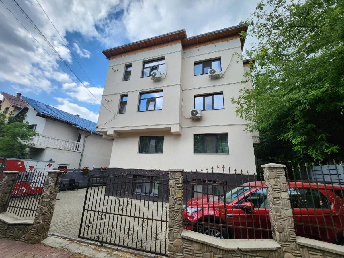 Boutique City Retreats Apartments Iasi Exteriör bild