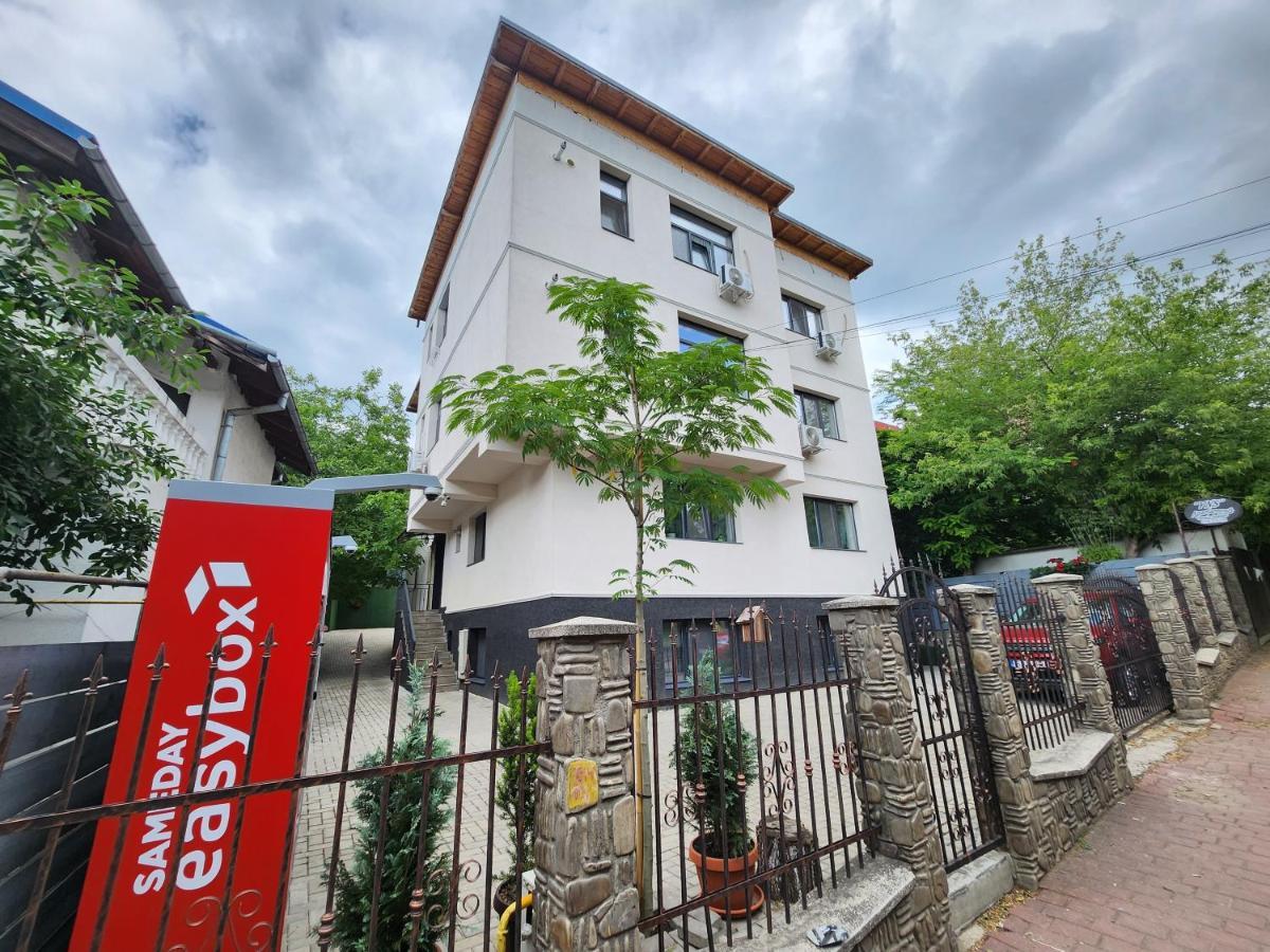 Boutique City Retreats Apartments Iasi Exteriör bild