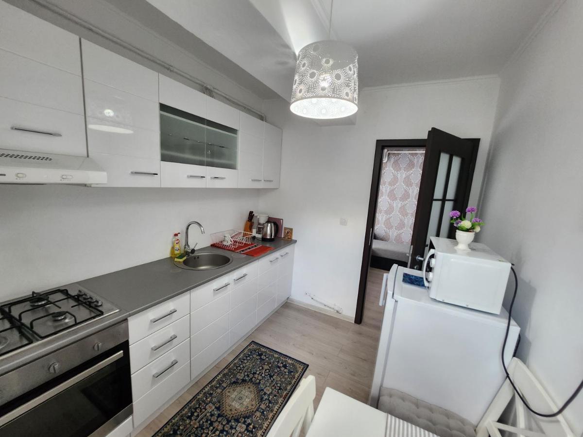 Boutique City Retreats Apartments Iasi Exteriör bild