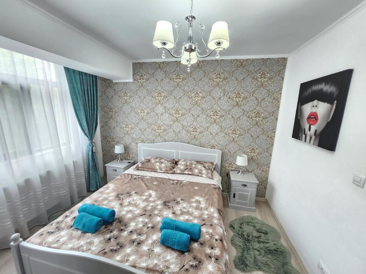 Boutique City Retreats Apartments Iasi Exteriör bild