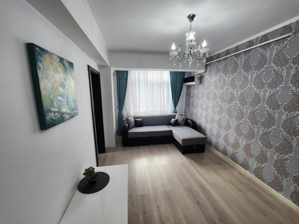 Boutique City Retreats Apartments Iasi Exteriör bild