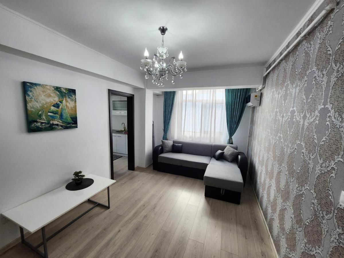 Boutique City Retreats Apartments Iasi Exteriör bild